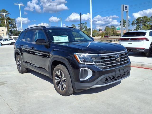 new 2024 Volkswagen Atlas car, priced at $37,086