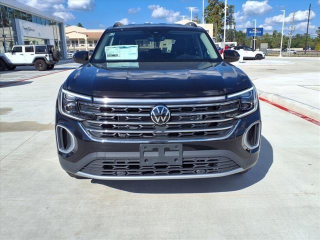 new 2024 Volkswagen Atlas car, priced at $37,086