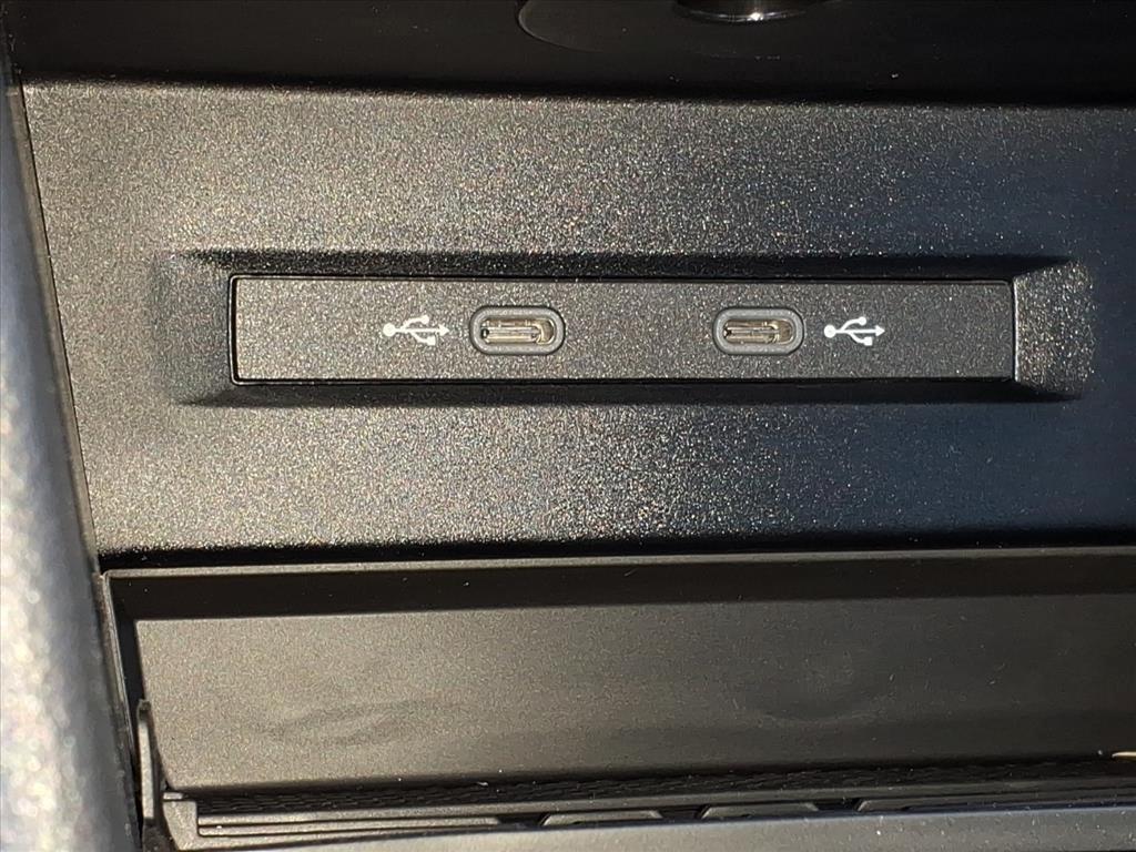 new 2025 Volkswagen Taos car