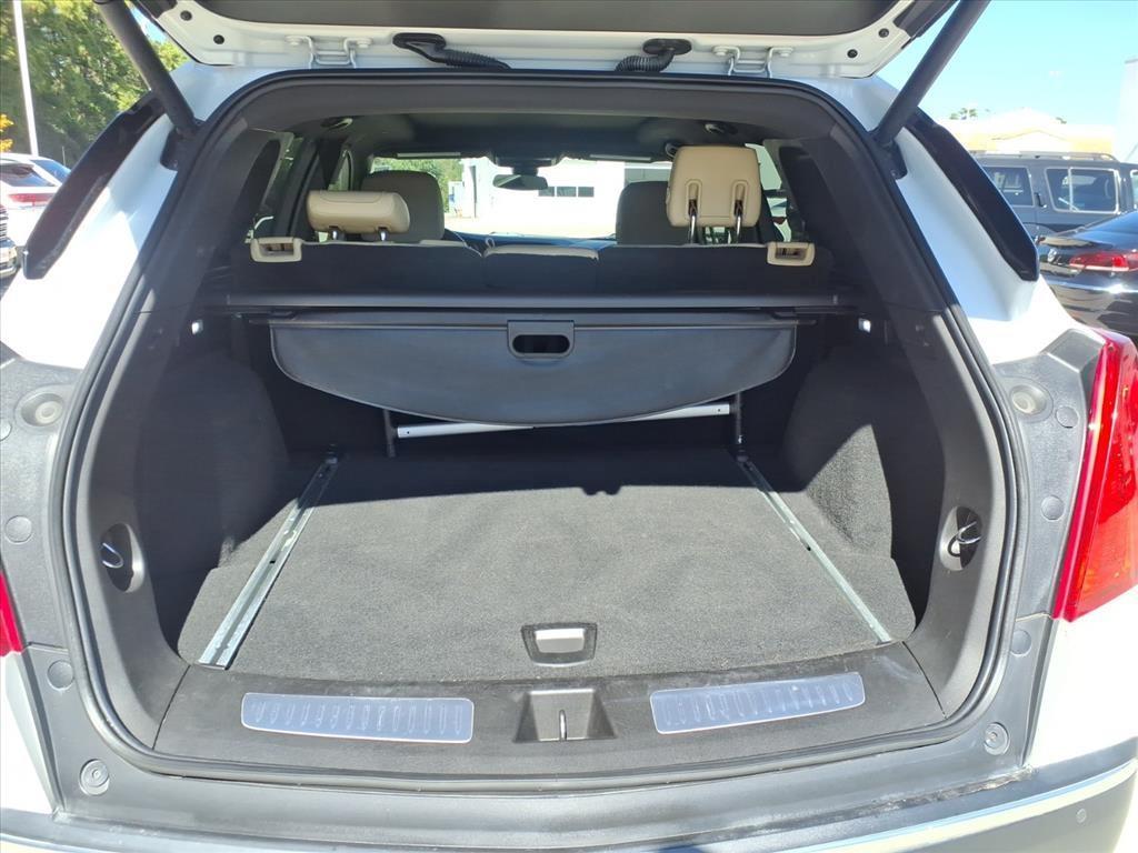 used 2018 Cadillac XT5 car, priced at $16,899