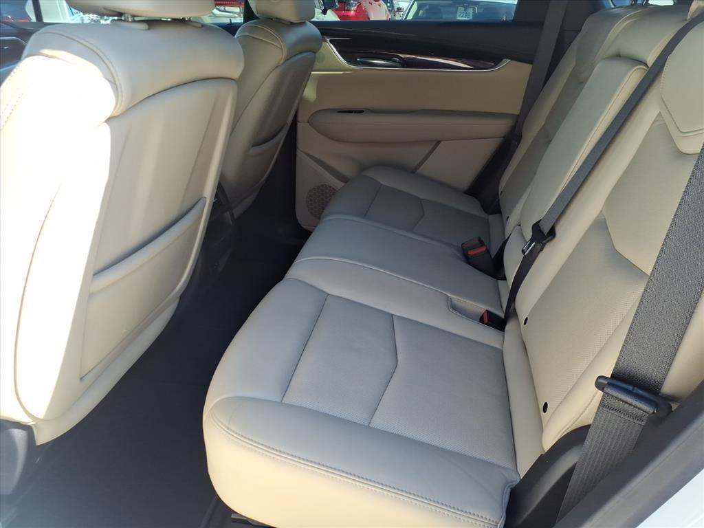 used 2018 Cadillac XT5 car, priced at $16,899