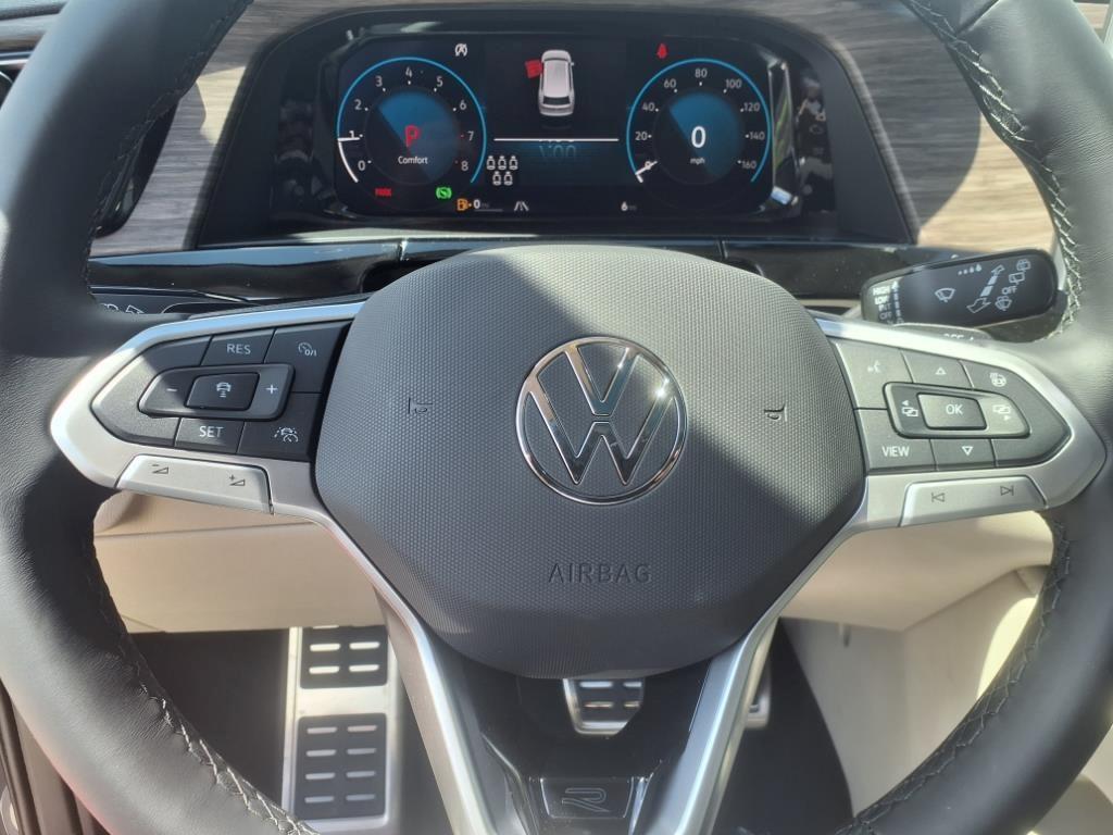 new 2025 Volkswagen Atlas car, priced at $51,536