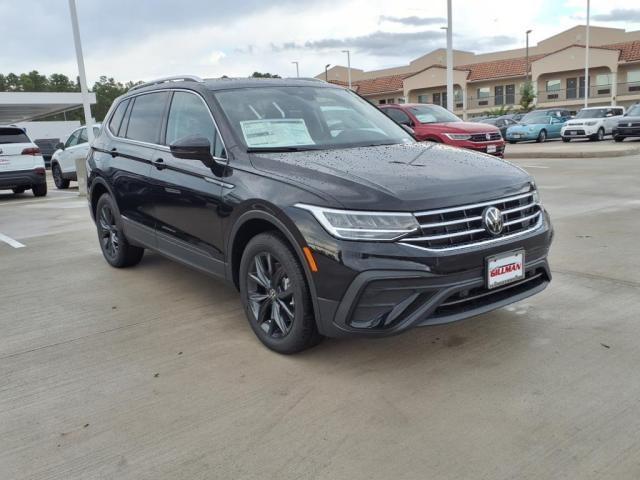 new 2024 Volkswagen Tiguan car, priced at $32,823