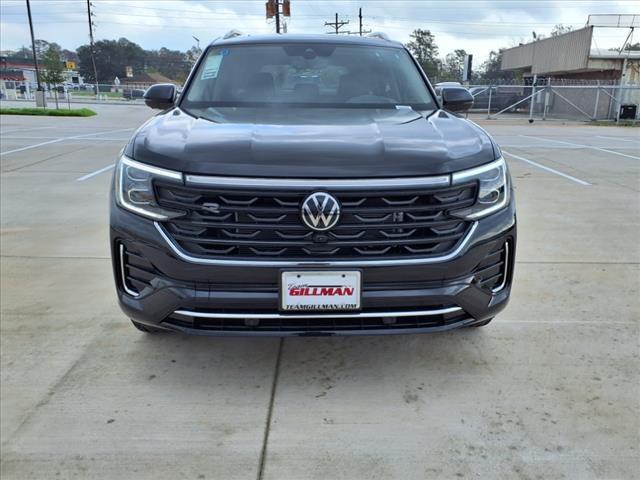 new 2025 Volkswagen Atlas car, priced at $54,296