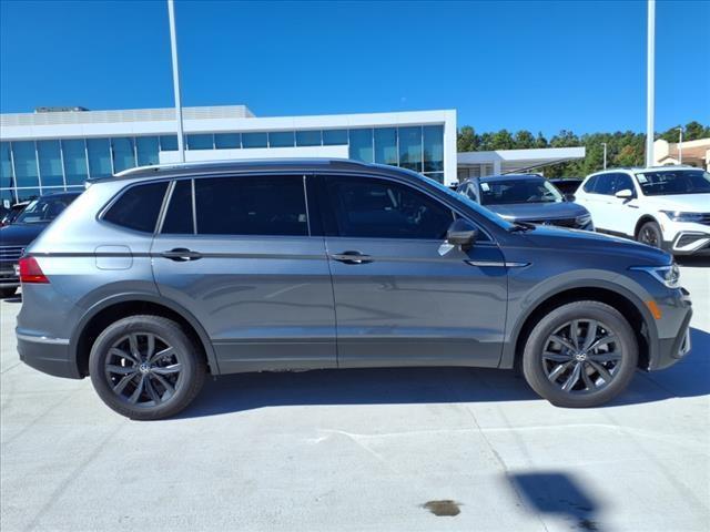 new 2024 Volkswagen Tiguan car, priced at $31,623