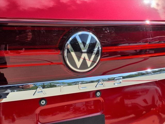 new 2024 Volkswagen Atlas car, priced at $42,061