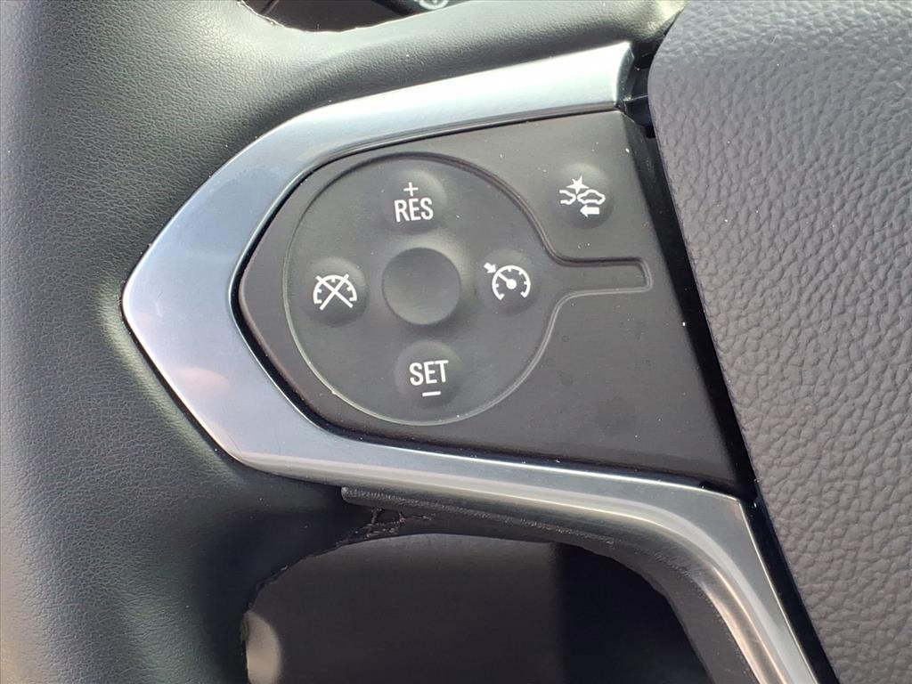 used 2023 Chevrolet Traverse car, priced at $27,099