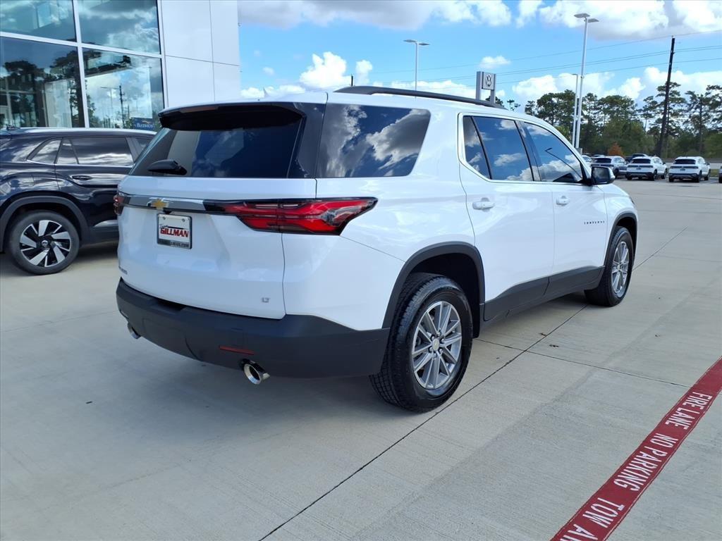 used 2023 Chevrolet Traverse car, priced at $27,099