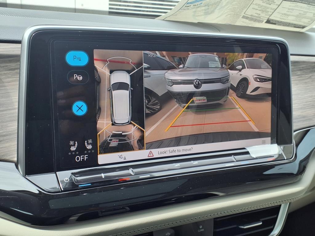 new 2025 Volkswagen Atlas car