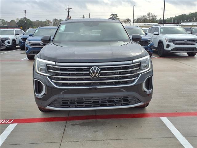 new 2025 Volkswagen Atlas car, priced at $45,216