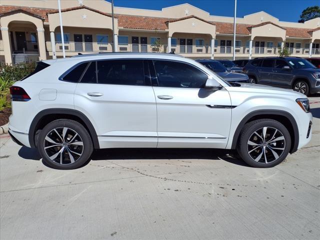 new 2025 Volkswagen Atlas Cross Sport car, priced at $53,276