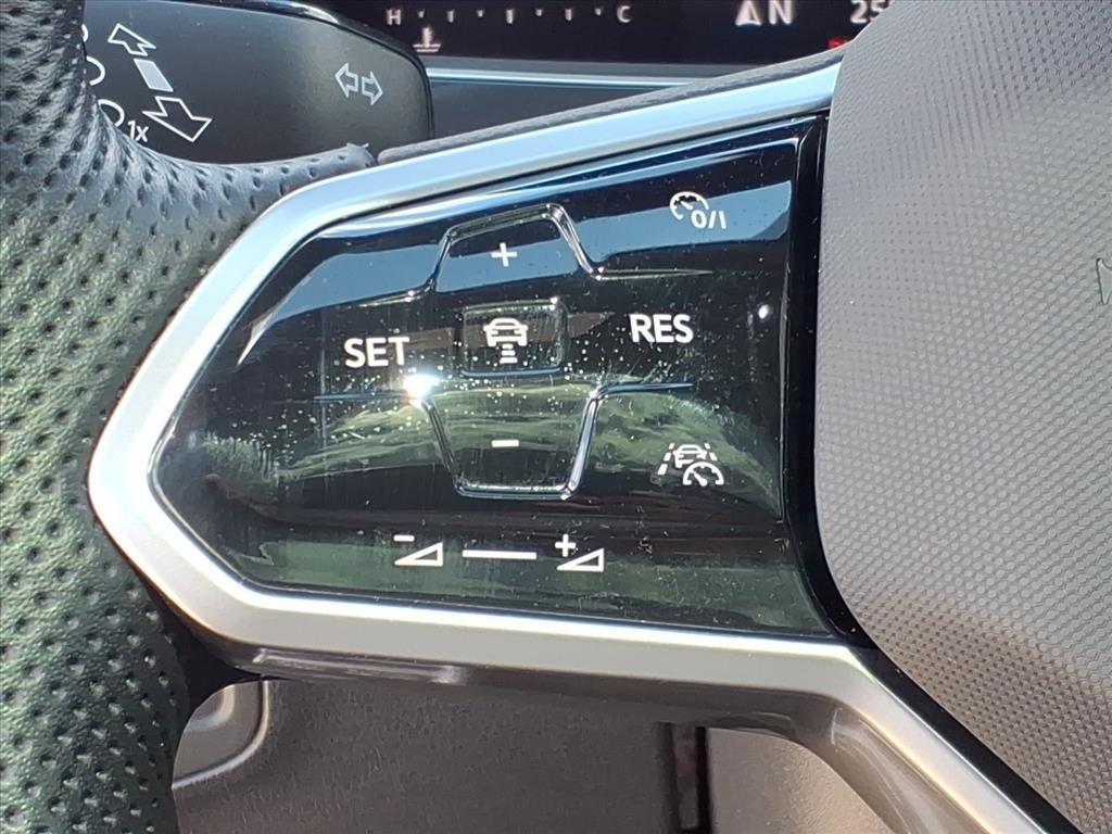 used 2023 Volkswagen Tiguan car, priced at $23,399