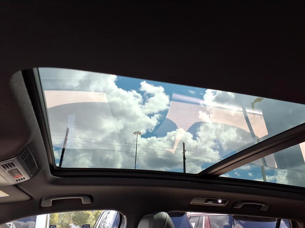 used 2023 Volkswagen Tiguan car, priced at $23,399