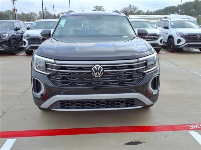 new 2025 Volkswagen Atlas car, priced at $47,076