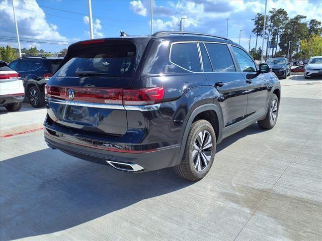 new 2024 Volkswagen Atlas car, priced at $37,086