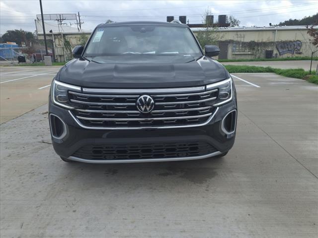 new 2025 Volkswagen Atlas car, priced at $48,851