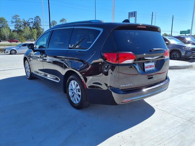 used 2019 Chrysler Pacifica car, priced at $16,488