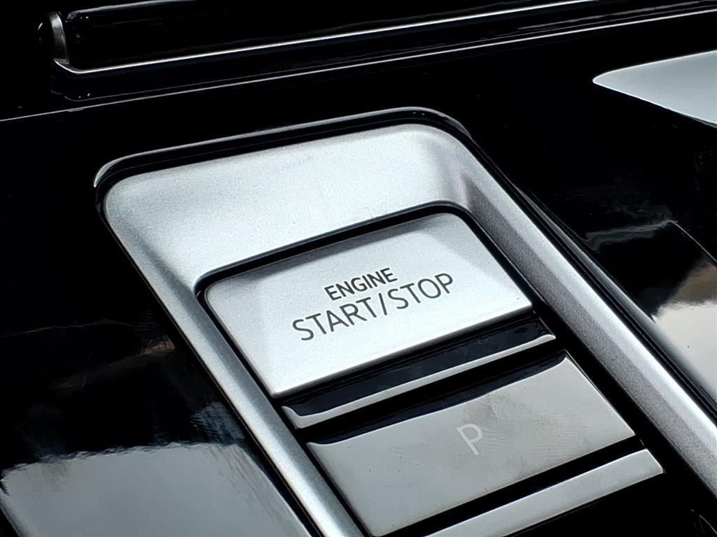 new 2026 Volkswagen Atlas car, priced at $51,821