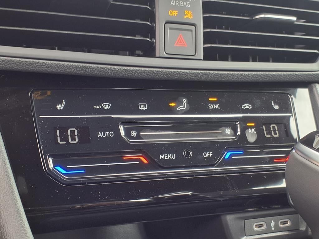 new 2025 Volkswagen Jetta car, priced at $25,024
