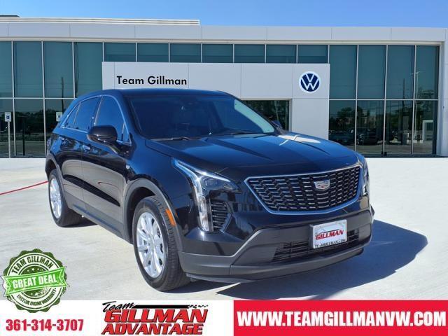 used 2022 Cadillac XT4 car, priced at $24,616