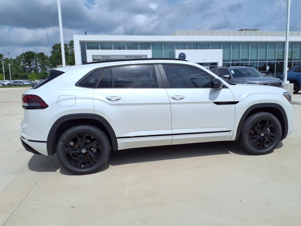 new 2025 Volkswagen Atlas Cross Sport car, priced at $49,840