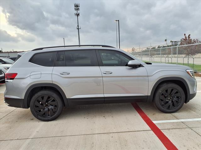 new 2025 Volkswagen Atlas car, priced at $44,521