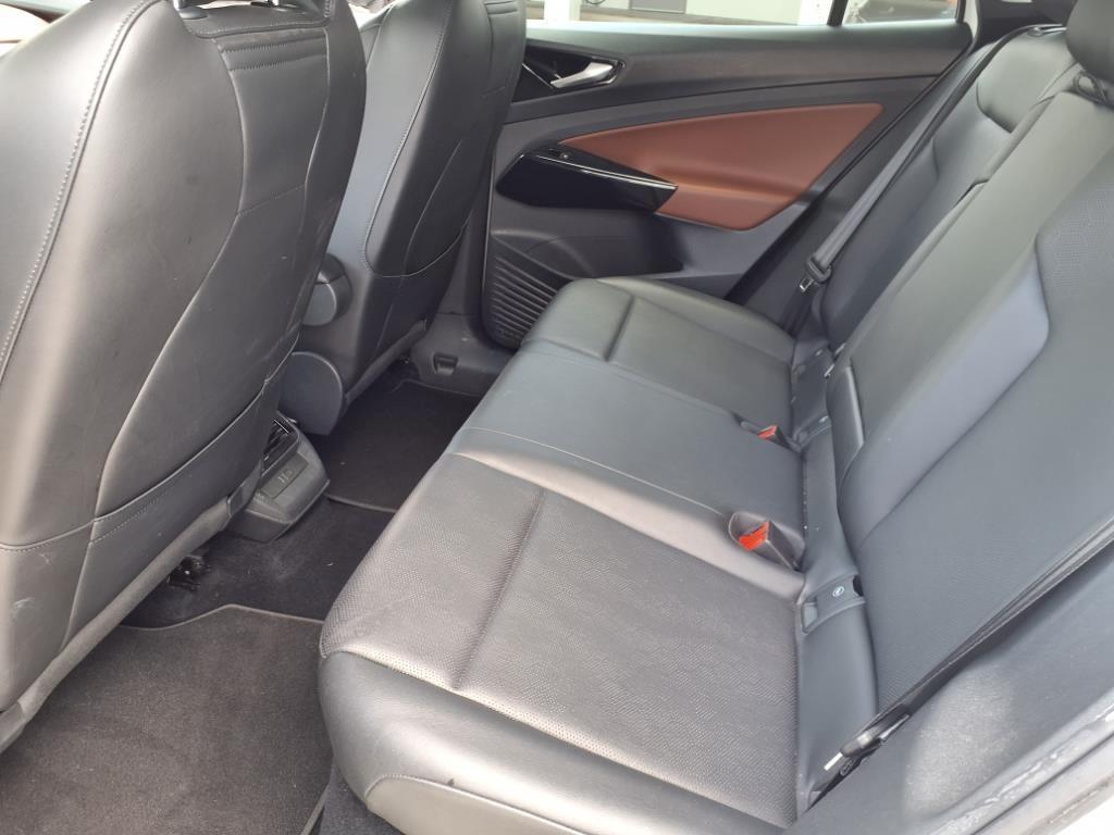 used 2021 Volkswagen ID.4 car, priced at $19,488