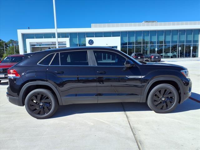 new 2024 Volkswagen Atlas Cross Sport car, priced at $41,106