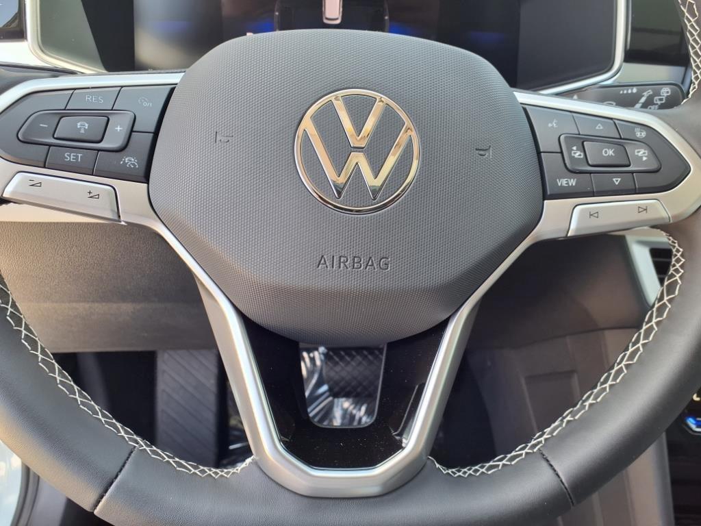 new 2025 Volkswagen Taos car, priced at $29,584