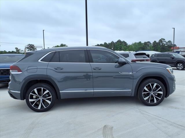 new 2025 Volkswagen Atlas Cross Sport car, priced at $48,872