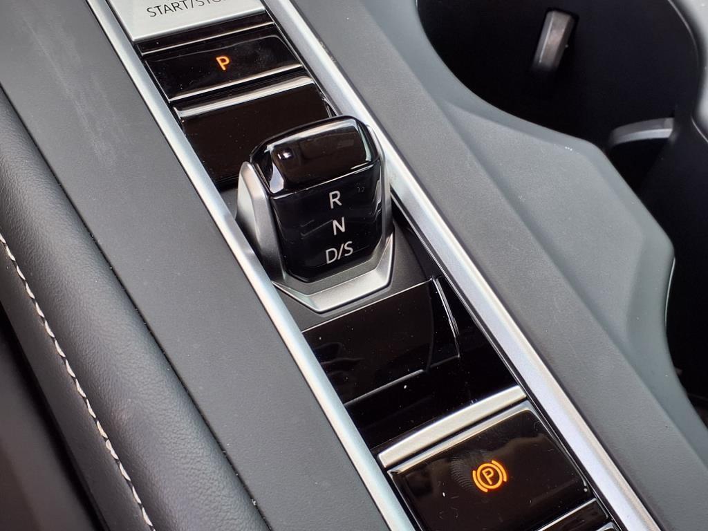used 2024 Volkswagen Atlas car, priced at $33,395