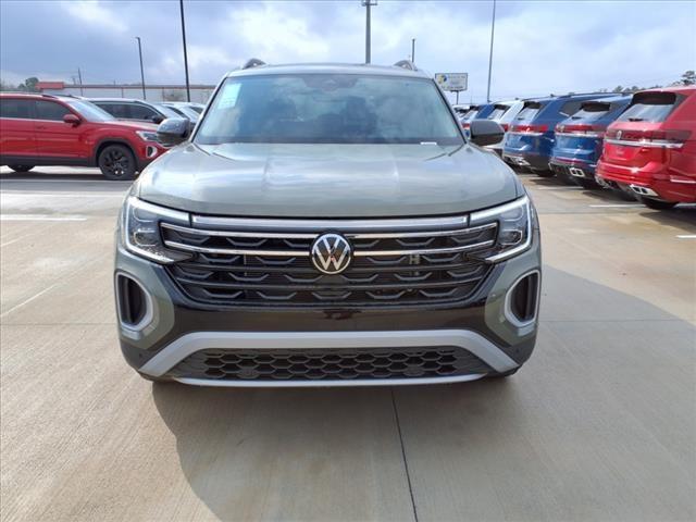 new 2025 Volkswagen Atlas car, priced at $47,076