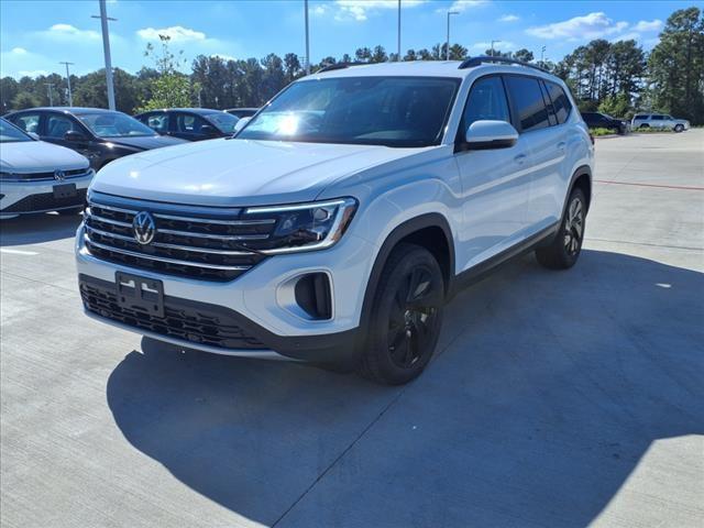 new 2024 Volkswagen Atlas car, priced at $41,666