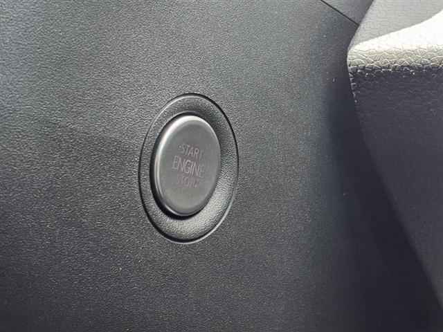 new 2025 Volkswagen ID.4 car, priced at $40,720