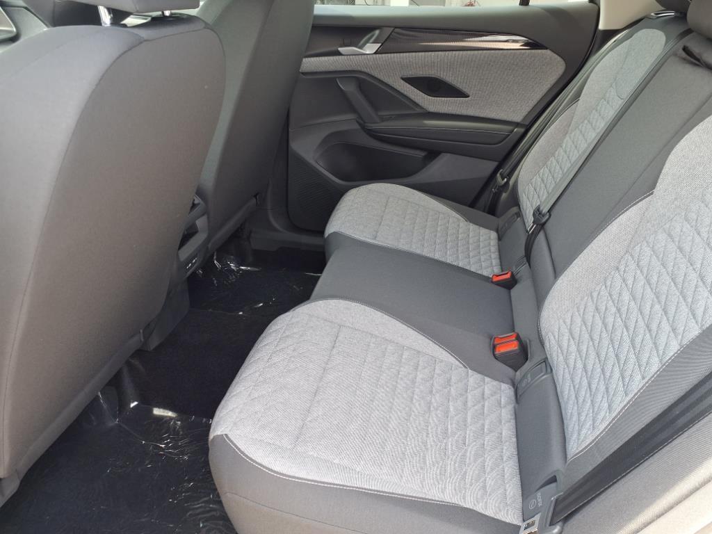 new 2025 Volkswagen Tiguan car, priced at $29,273