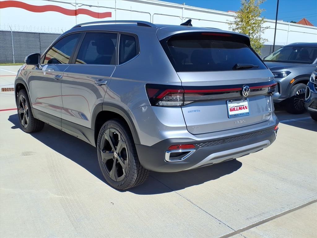 new 2025 Volkswagen Taos car