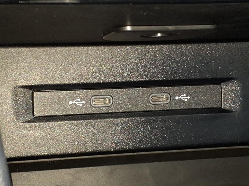 new 2025 Volkswagen Taos car