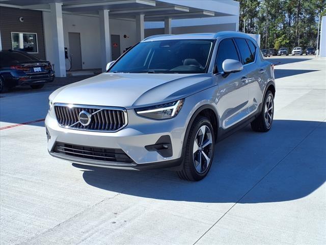 used 2023 Volvo XC40 car, priced at $31,202