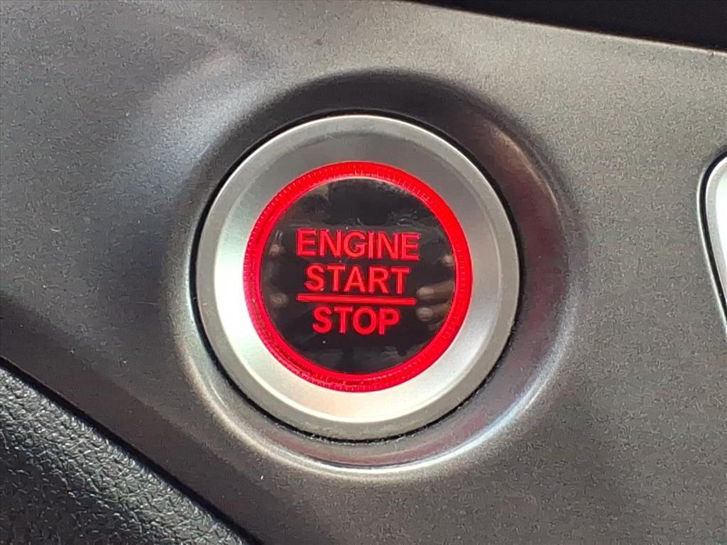 used 2022 Honda Pilot car, priced at $27,999