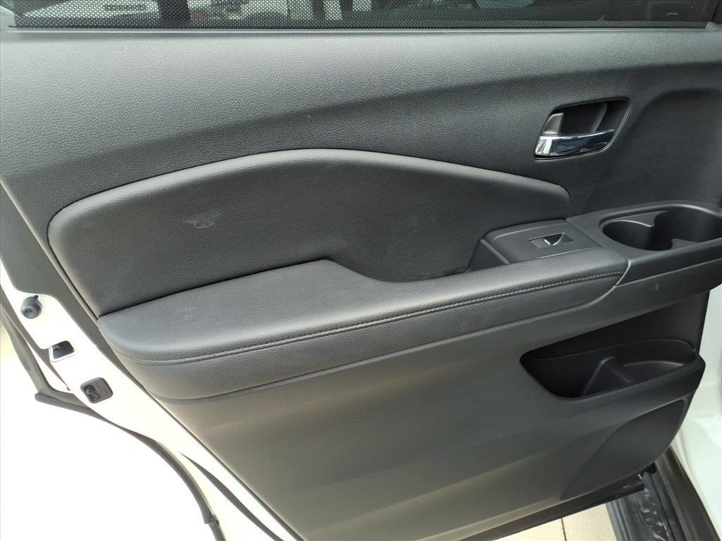 used 2022 Honda Pilot car, priced at $27,999