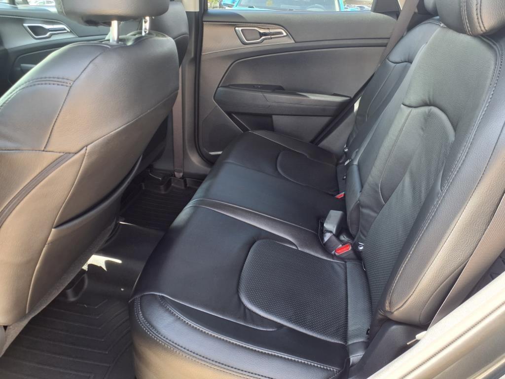 used 2023 Kia Sportage Hybrid car, priced at $22,124