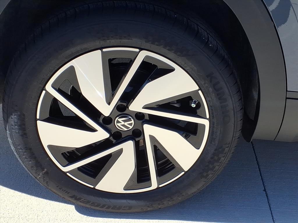 new 2026 Volkswagen Atlas car, priced at $46,391