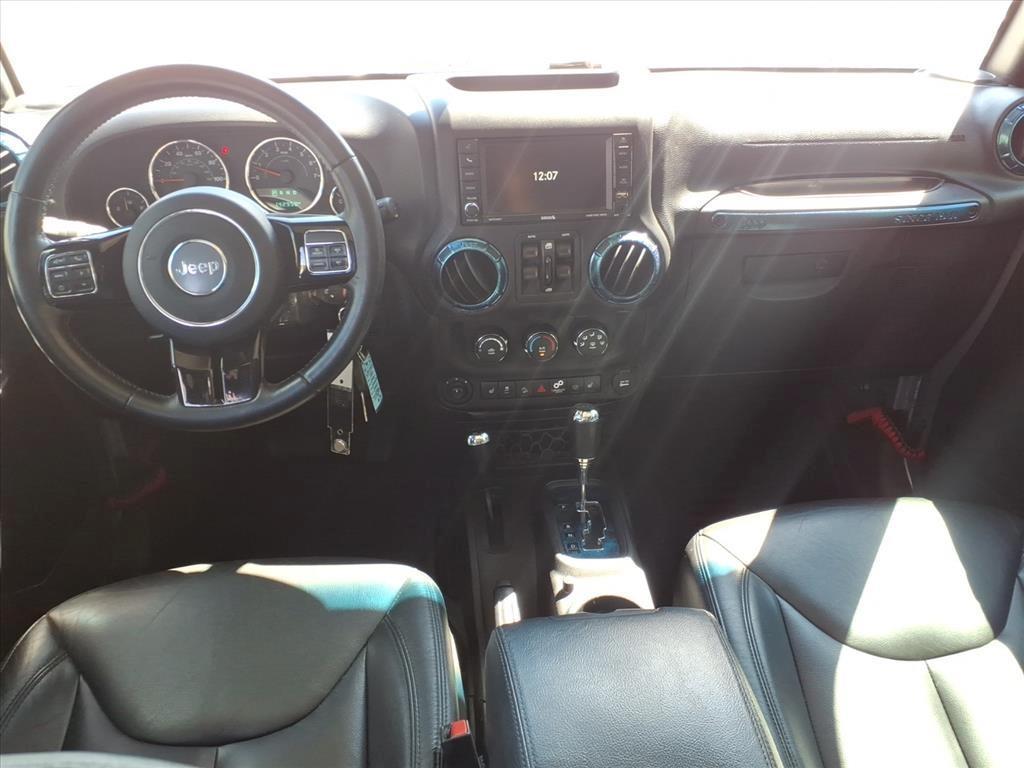 used 2015 Jeep Wrangler Unlimited car, priced at $15,824