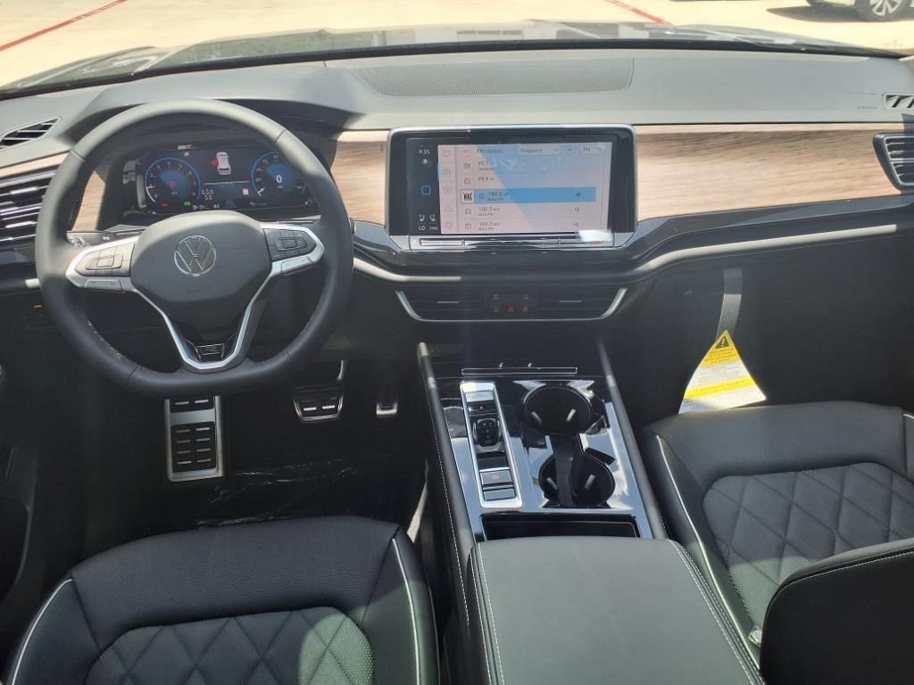 new 2025 Volkswagen Atlas car, priced at $50,411