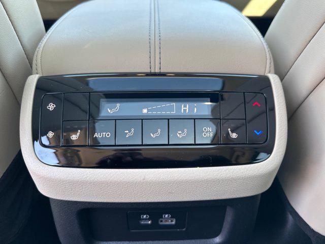 new 2025 INFINITI QX60 car, priced at $56,582