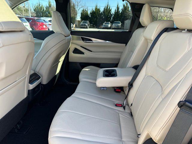 new 2025 INFINITI QX60 car, priced at $56,582