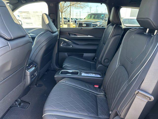 new 2025 INFINITI QX60 car, priced at $66,667