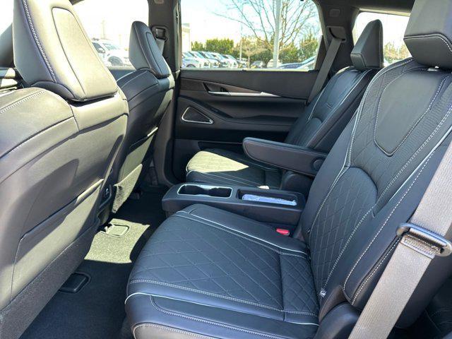 new 2025 INFINITI QX60 car, priced at $66,887