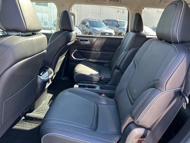 new 2025 INFINITI QX80 car, priced at $96,212