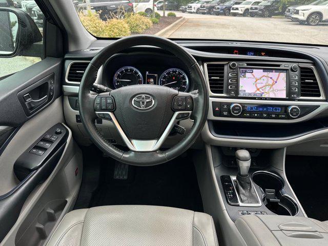 used 2019 Toyota Highlander car, priced at $31,588